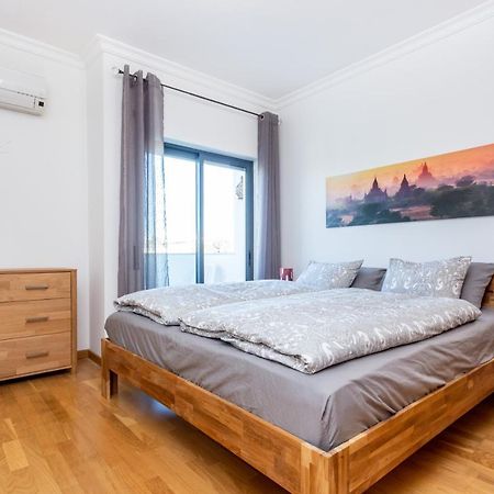 Sacha'S Sweet Home, Lovely 2 Bedroom Apartment, Walking Distance To Town, Beach And Marina Лагос Екстериор снимка